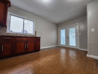 13432 244th St Unit 2, Rosedale, NY 11422