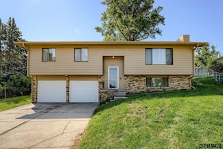 5637 S 138th Ave, Omaha, NE 68137