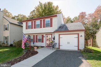 27 Brookview Dr, Atco, NJ 08004