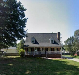 1896 Ardmore Rd, Winston Salem, NC 27127
