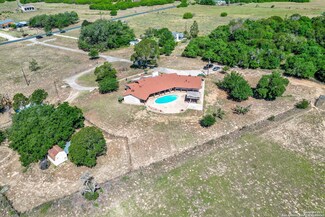 393 County Road 325, Adkins, TX 78101