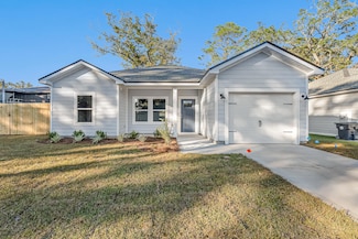 15 Shebbi Ln, Freeport, FL 32439