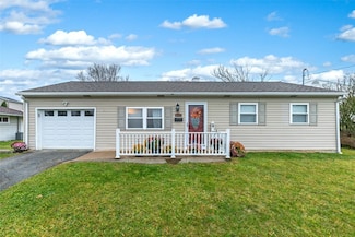 10721 Crestview Dr, Irwin, PA 15642