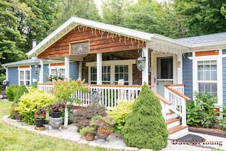 801 Blue Star Hwy, South Haven, MI 49090