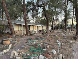 17861 Fresno St, Hesperia, CA 92345
