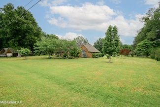 8450 Deer Creek Cir, Olive Branch, MS 38654