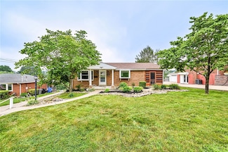 12220 Herold Dr, Irwin, PA 15642