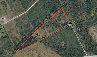 000 County Road 405, Beeville, TX 78102