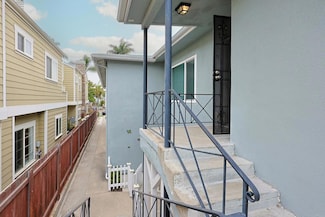751 D Ave, Coronado, CA 92118