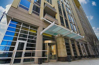 700 N Larrabee St Unit 1315, Chicago, IL 60654