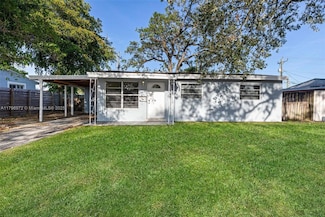 2811 N 66th Ave, Hollywood, FL 33024
