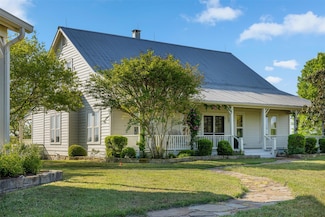 2730 Wunderlich Rd, Fayetteville, TX 78940