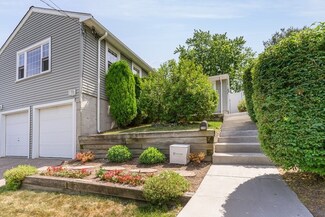 115 Northdale Rd, West Roxbury, MA 02132