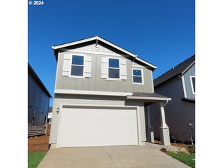 23195 SW Vermillion Dr, Tualatin, OR 97062