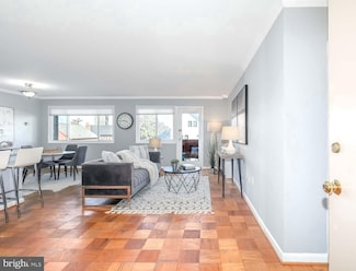 1830 Columbia Pike Unit 207, Arlington, VA 22204
