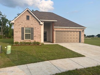 101 Nandina Dr, Scott, LA 70583