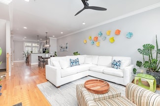 239 N Dotger Ave Unit F7, Charlotte, NC 28207