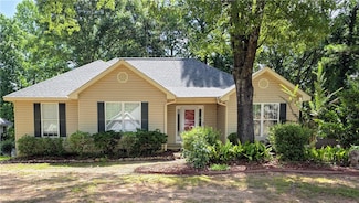709 Groce St, Opelika, AL 36801