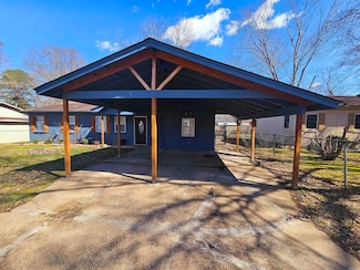 9619 Southwest Dr, Little Rock, AR 72209