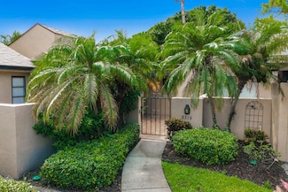 5319 Myrtle Wood Unit 48, Sarasota, FL 34235
