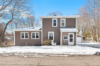 5 Beacon St, Westerly, RI 02891