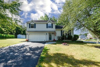 1472 Castleridge Rd, Castleton On Hudson, NY 12033