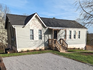 612 Hidden Hill Dr, Hermitage, TN 37076