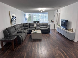 1660 NE 191st St Unit 2081, Miami, FL 33179