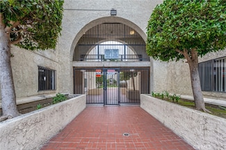 600 W 3rd St Unit C207, Santa Ana, CA 92701