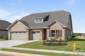 121 Headen Ln, Huntsville, AL 35811