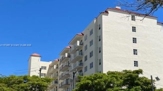 1750 NW 27th Ave, Miami, FL 33125
