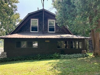 14036 Ziggys Rd, Harrisville, NY 13648