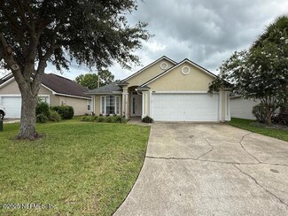 1687 Rustling Dr, Fleming Island, FL 32003