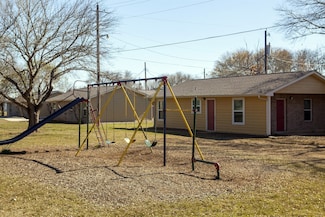 1200 E Frio St, Pearsall, TX 78061