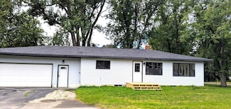 1786 Oconto Ave, Wabeno, WI 54566