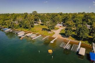 7870 Cottage Ln SW, Alexandria, MN 56308