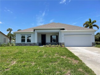 471 Autumn Terrace, Sebastian, FL 32958