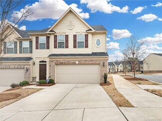 3545 Hornets Nest Way, Charlotte, NC 28208