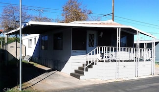 4841 Holly Ave, Long Beach, CA 90805