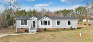 320 Saddle Rd, Danville, VA 24541