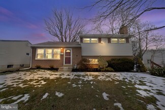 18 Glenrock Dr, Claymont, DE 19703