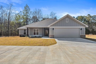 86 Todd Rd, Sumrall, MS 39482