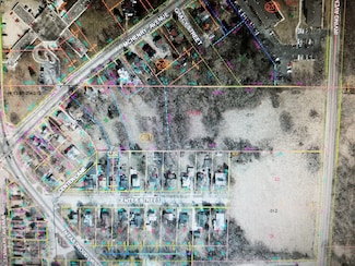 338 Mchenry Ave, Woodstock, IL 60098