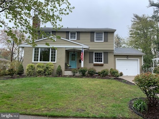 11 Wagon Bridge Run, Moorestown, NJ 08057
