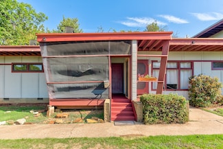 1842 Hillcrest Dr, Bartlesville, OK 74003