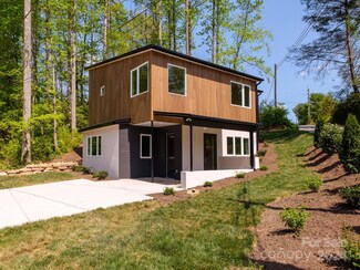 20 James St, Brevard, NC 28712