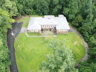 1176 Dogwood Ln, Piedmont, AL 36272