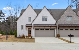 301 Trails End Ln, Tuscaloosa, AL 35406