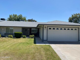 4829 E Lake Point Cir, Phoenix, AZ 85044