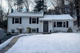 19 Ann St, Poughkeepsie, NY 12603